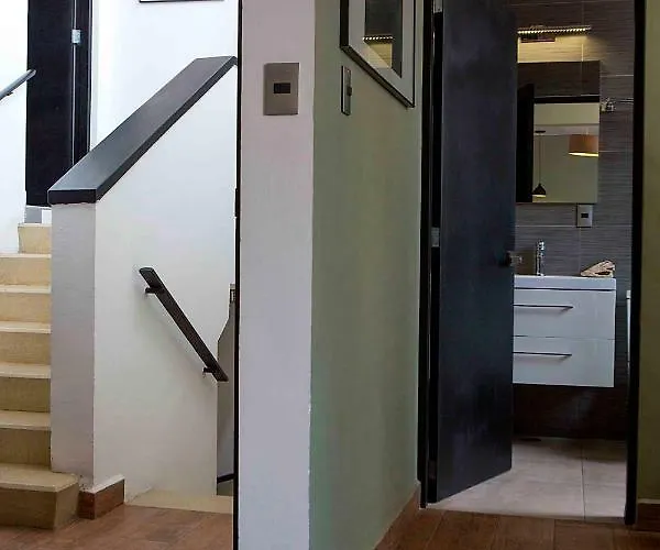 Hotel Condesa