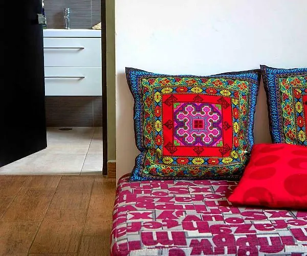 Condesa 3*