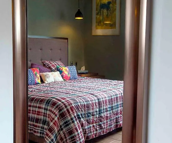 Condesa 3*